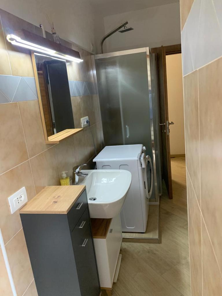 Alfiume B Appartement Tirano Buitenkant foto